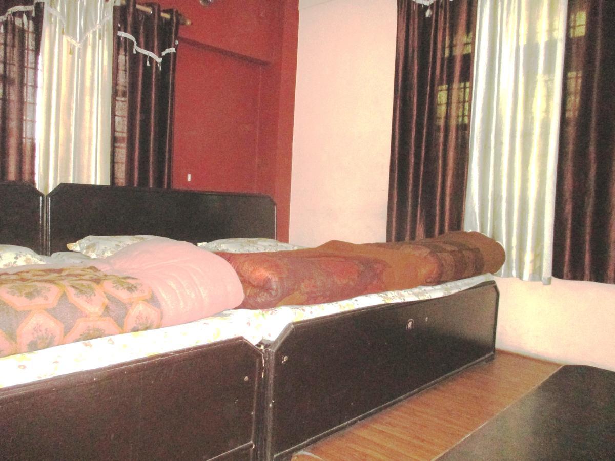 دهرادون Hotel Shiv Palace المظهر الخارجي الصورة